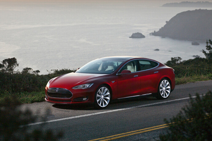 Tesla Motors will hand over the first Model S keys in June.