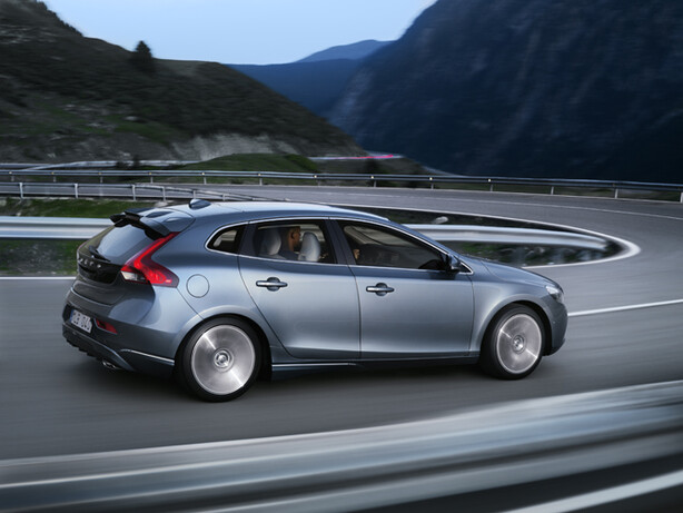 The V40