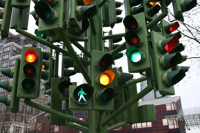 New software could eliminate red lights from your route.