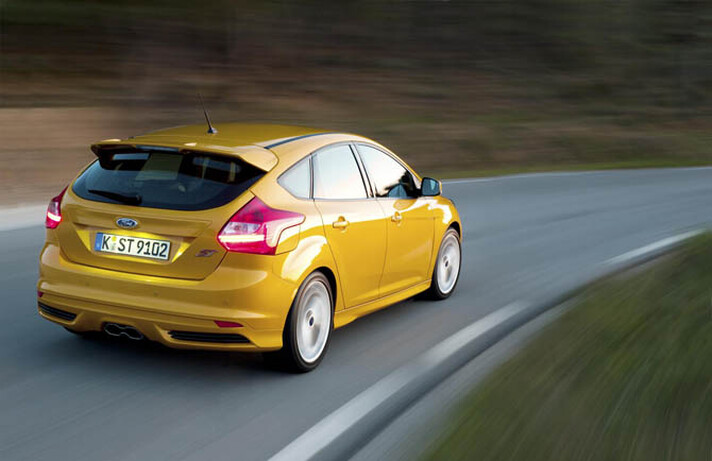 The ST model gets a sporty rear spoiler, 18-inch wheels and a cheeky rear exhaust.