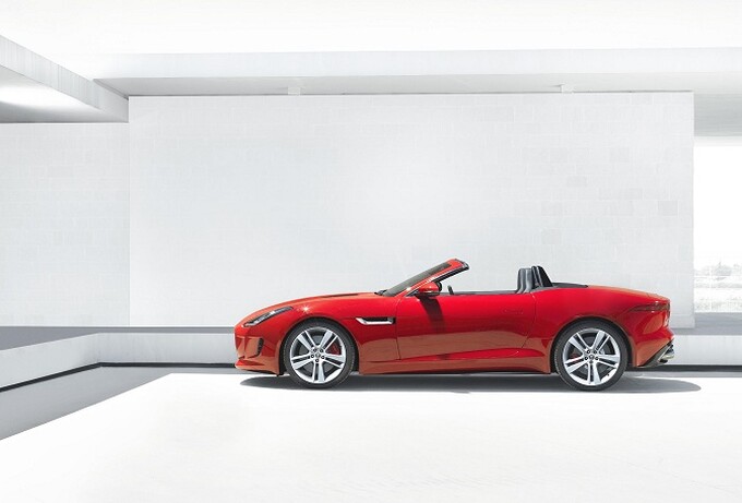 Jaguar F-Type 3