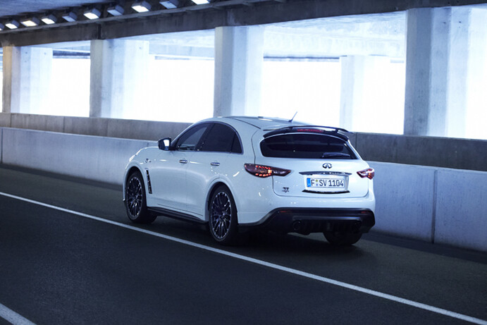 The car uses a trick exhaust that lets the user select the ferocity of the noise. The new pipes also boost power to 420hp.