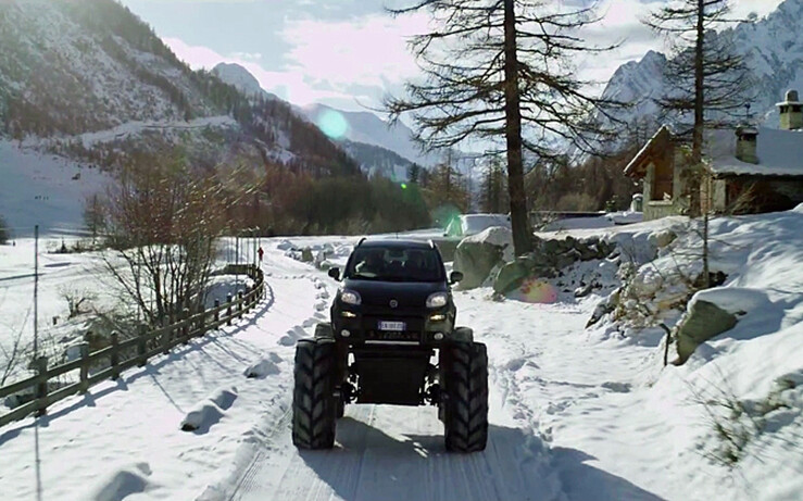 Fiat built this bizarre Panda monster truck to highlight the capabilities of its Panda 4x4 model.