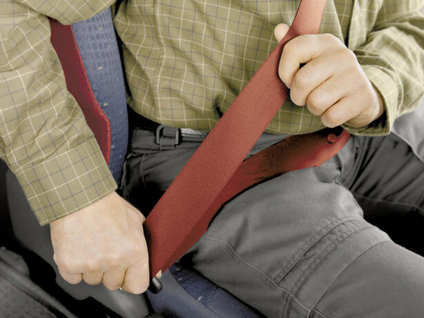 GM to ensure motorists and their passengers strapped in before they drive away