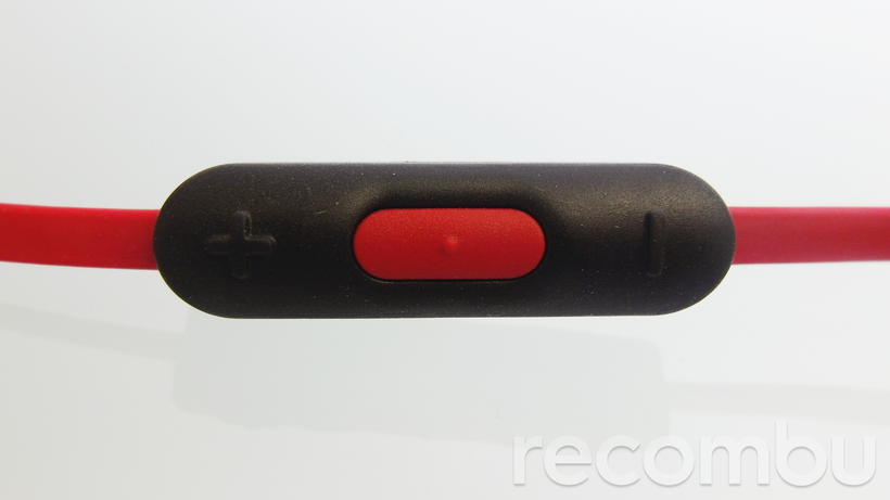 PowerBeats2 - remote