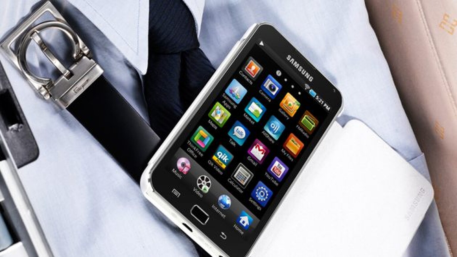 Samsung Galaxy WiFi launches: Android iPod Touch?