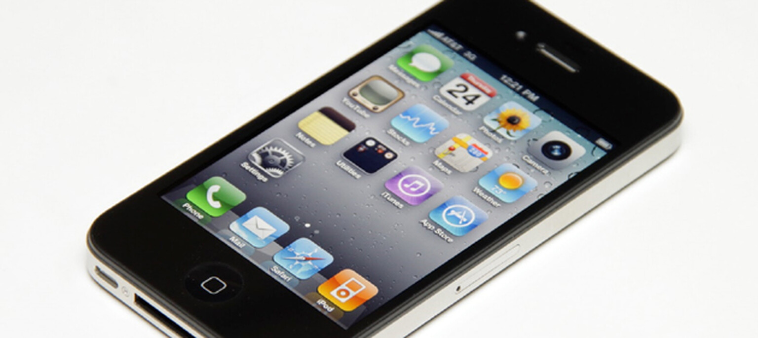 A third of UK under-tens own mobile phones
