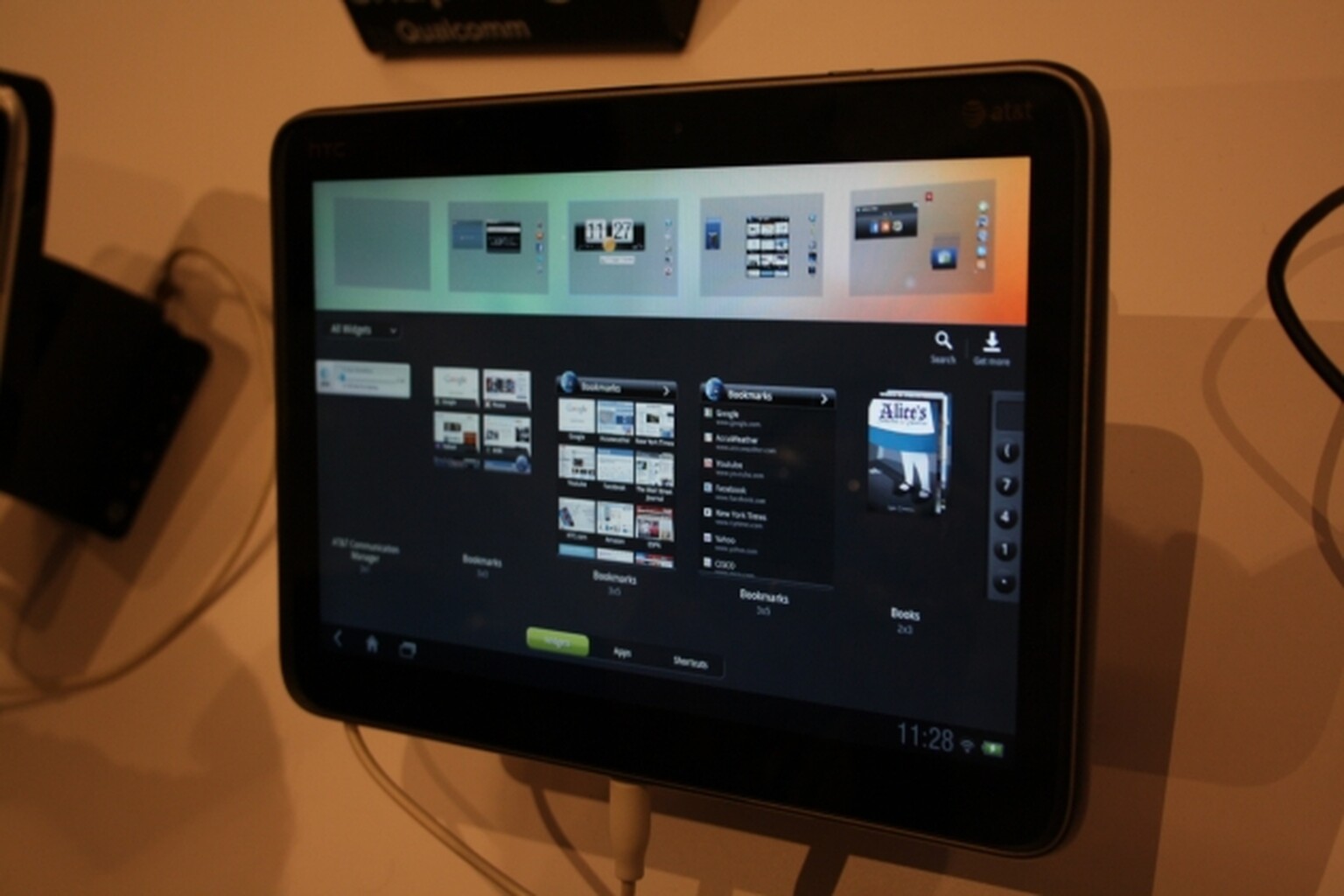 HTC Jetstream Honeycomb tablet: Hands-on pictures