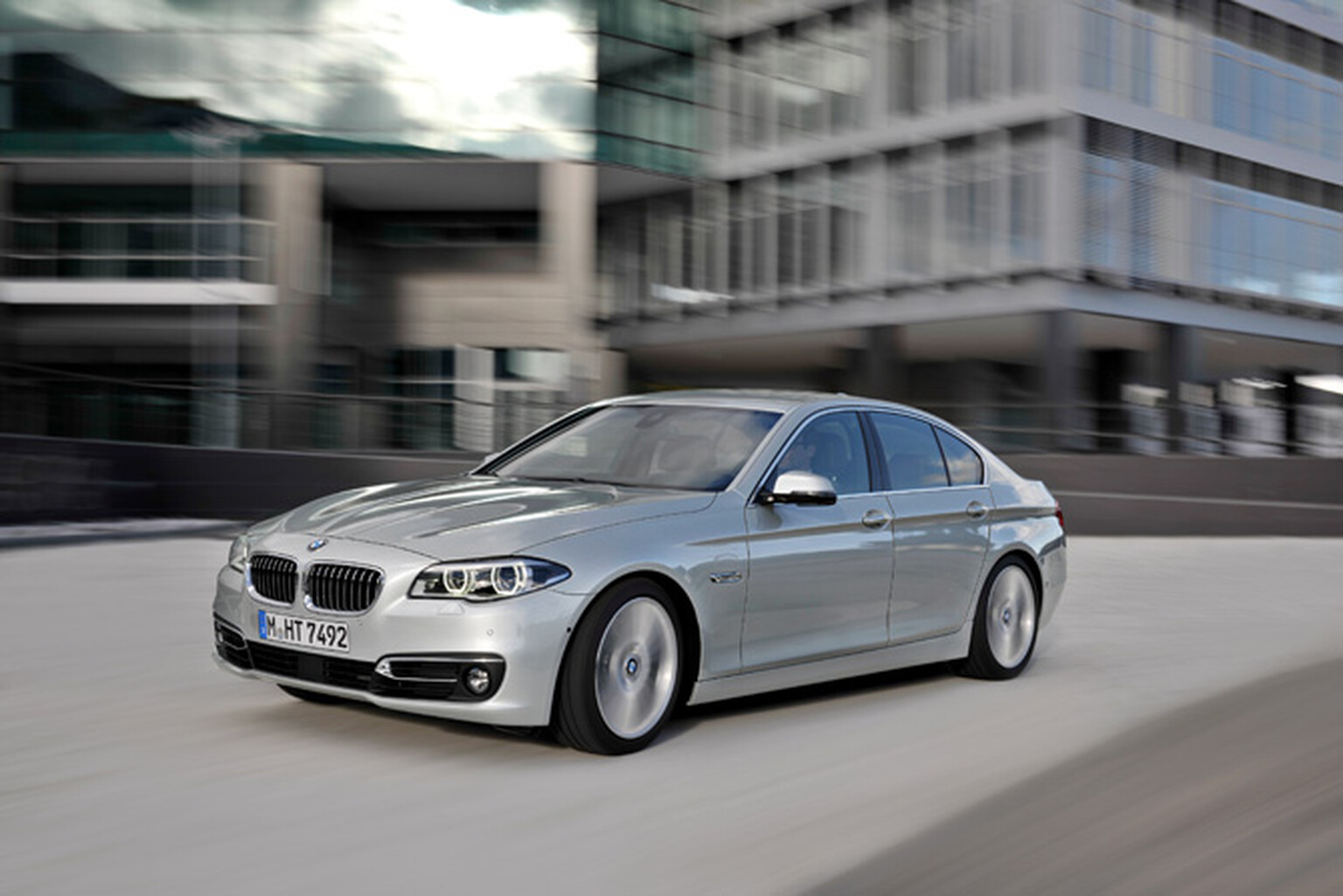 2013 BMW 5 Series Review