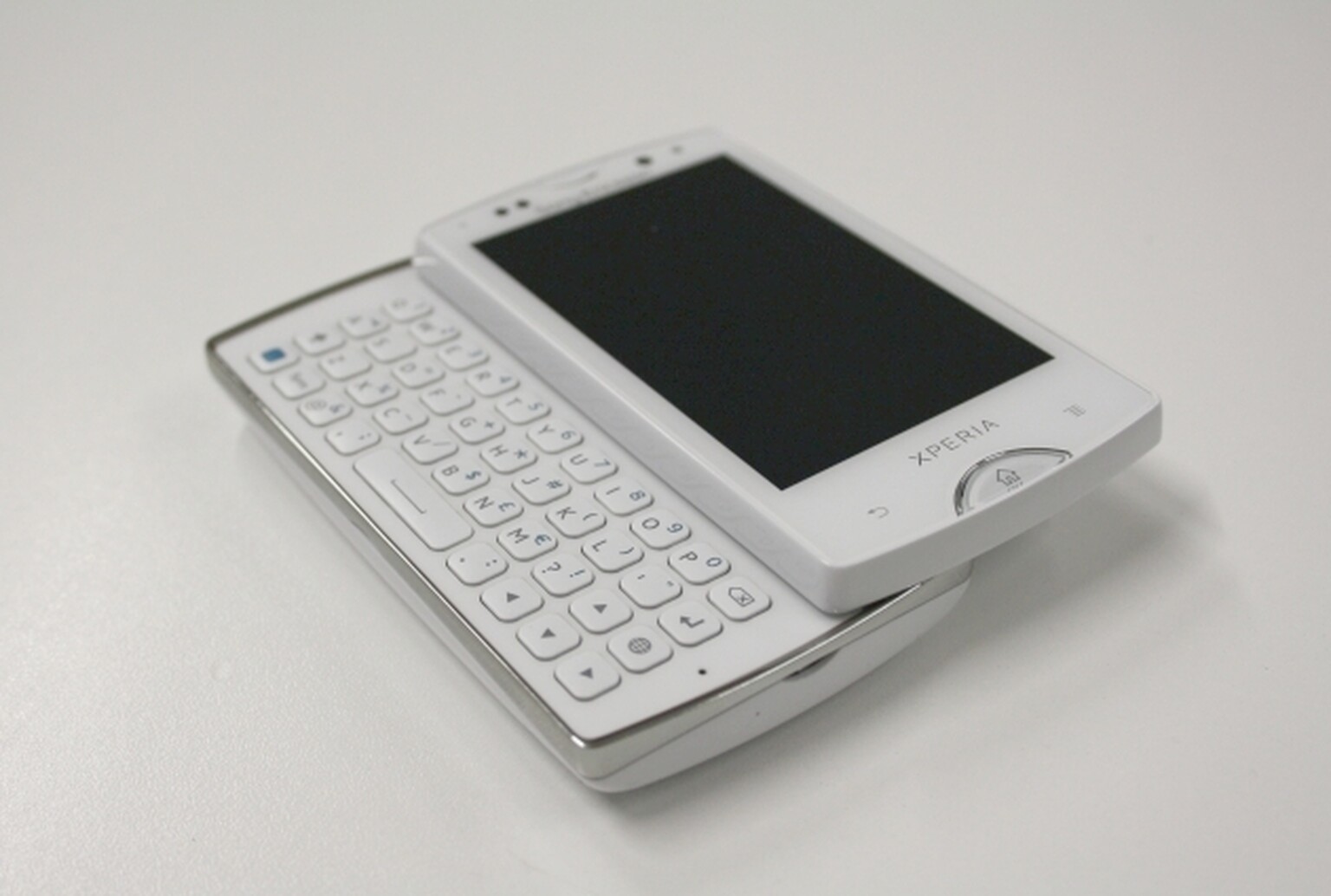 Sony Ericsson Xperia Mini Pro video review