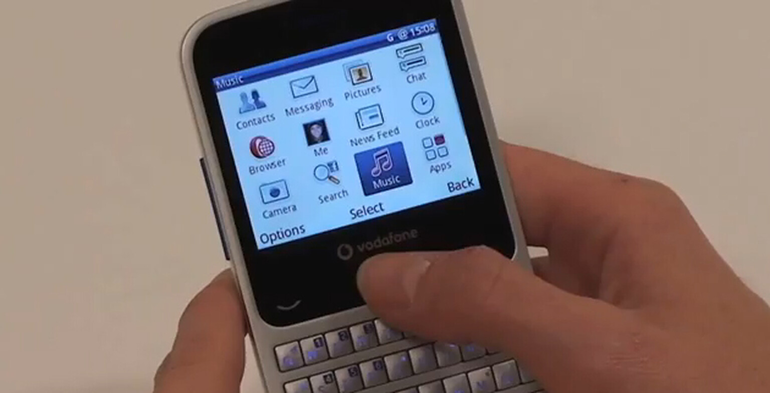 Vodafone 555 affordable Facebook phone on sale now: £62.50 ‘device only’ online, £70 in stores