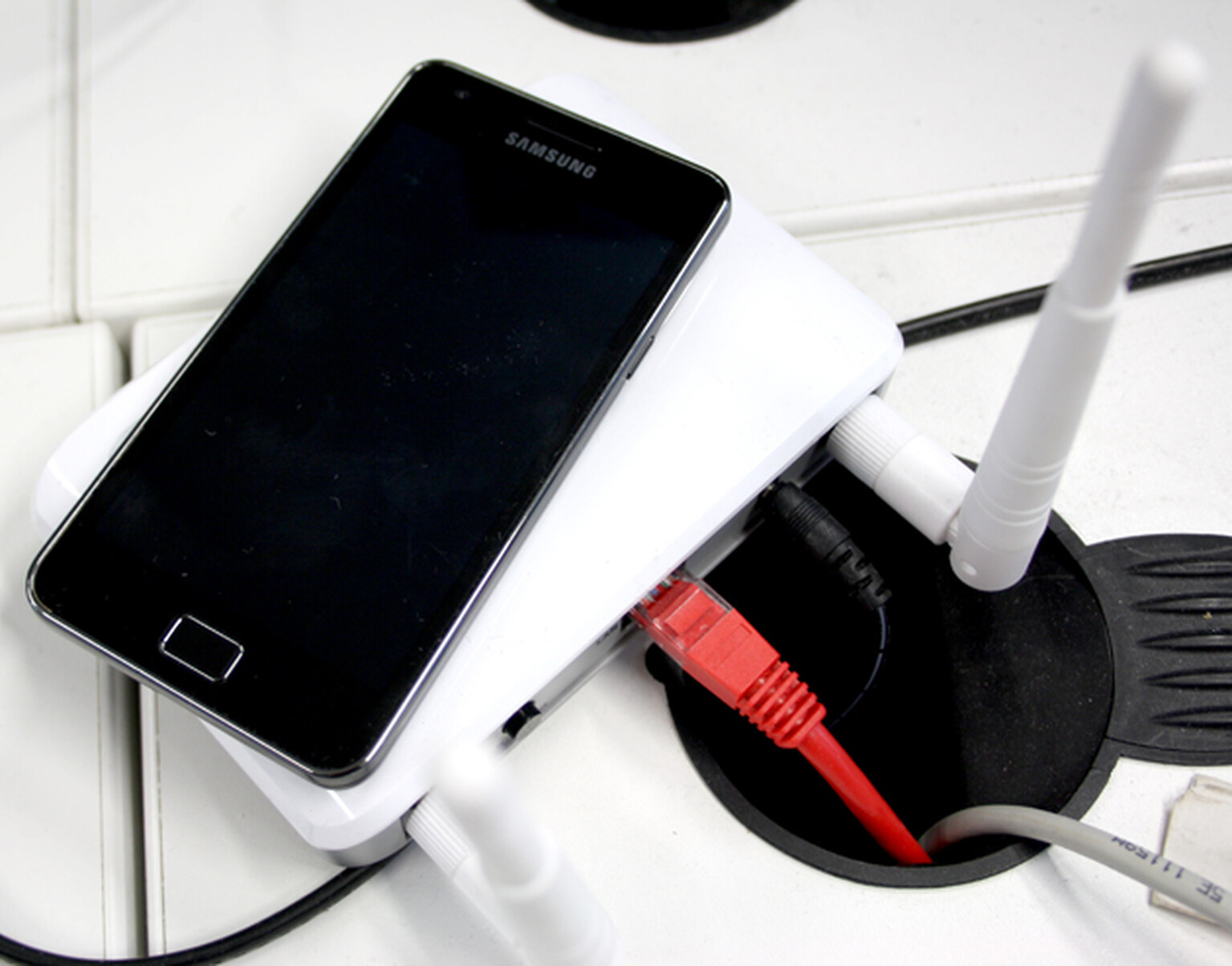 Kineto’s Smart Wi-Fi app coming to Samsung Galaxy S2’s, HTC Wildfire S’s and other Android phones on Orange