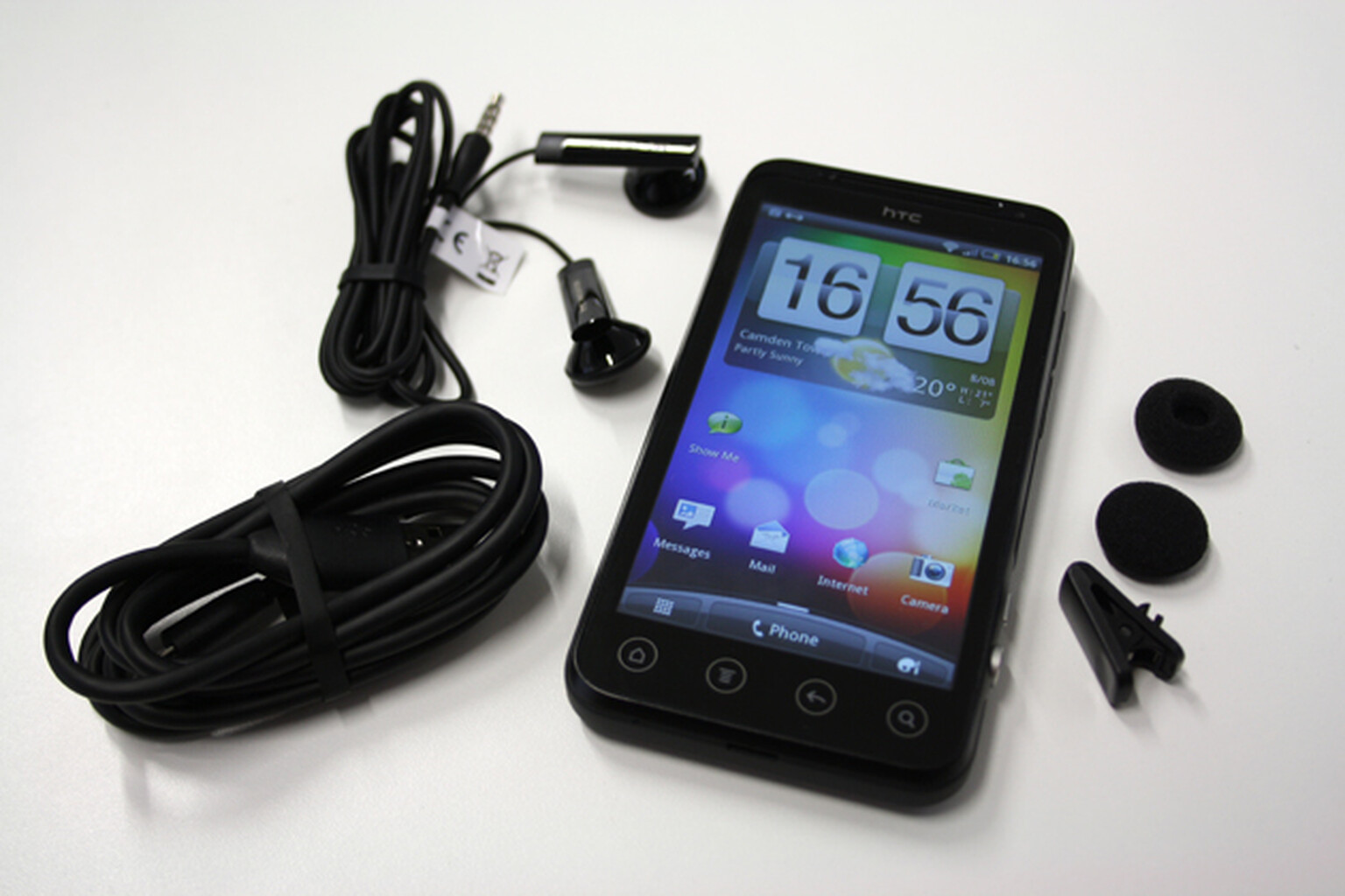 HTC Evo 3D: First impressions and hands-on shots