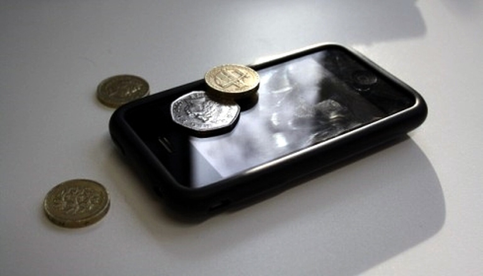 How your smartphone can make you money