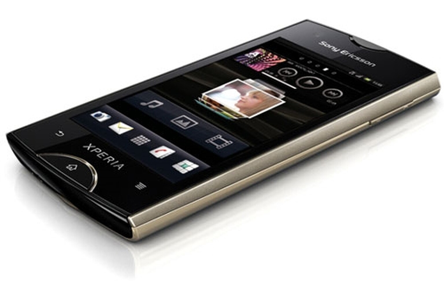 Three Mobile to stock the Sony Ericsson Xperia ray