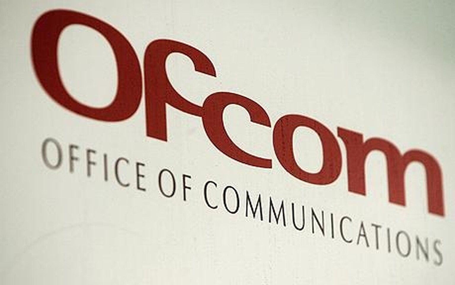 UK Networks allowed to trade in existing phone spectrum
