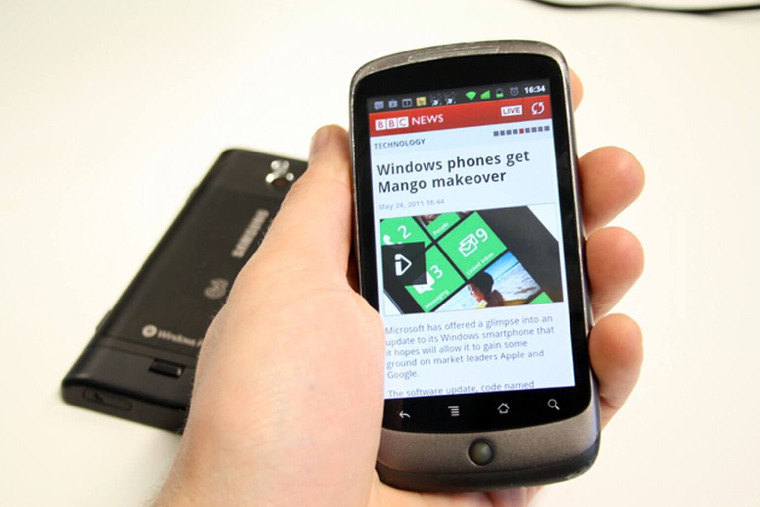 BBC News Android app arrives in Market: Works on 1.6+, live streaming of BBC News channel on 2.2+ with Flash Player