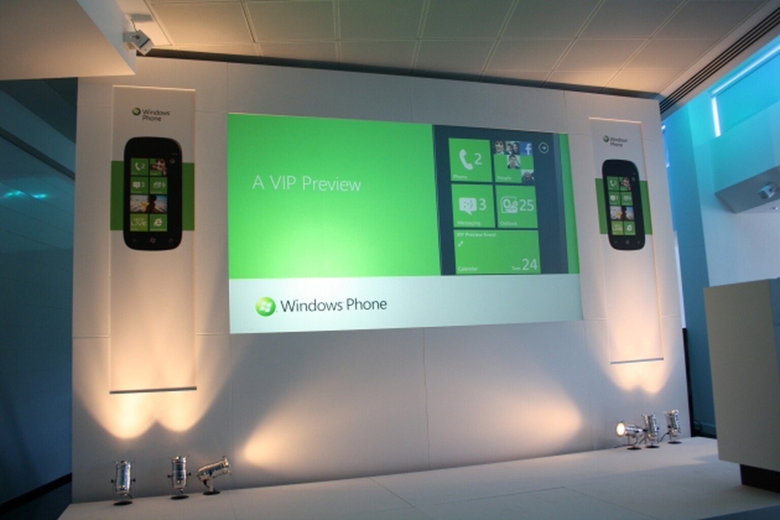 Windows Phone 7 'Mango' arrives early summer and new phone makers revealed