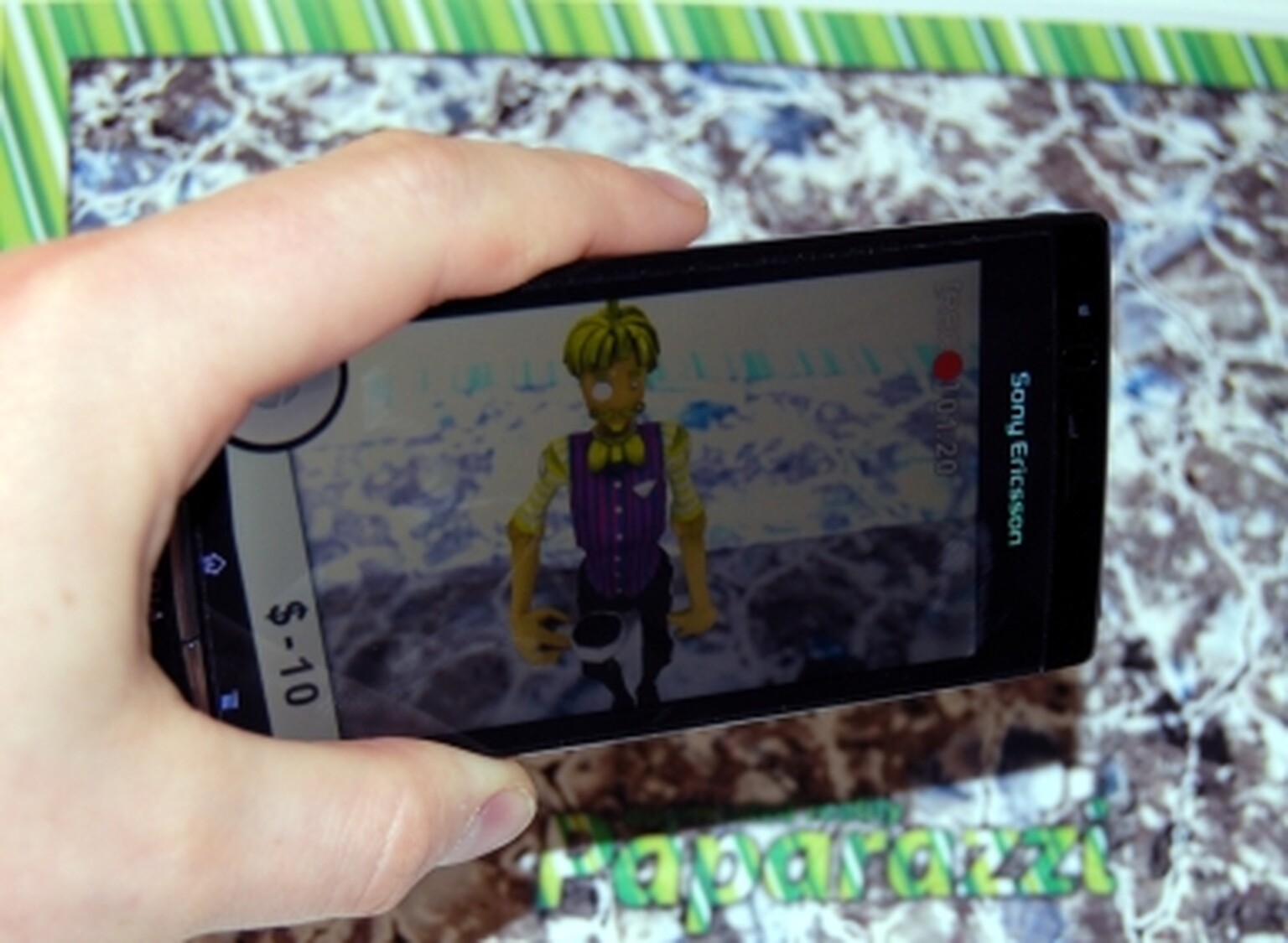 Take sneaky celeb snaps on Paparazzi, augmented reality on Android phones