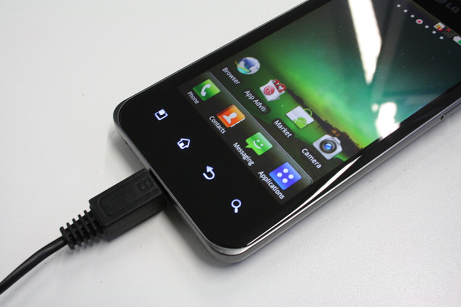 LG Optimus 2X random rebooting bug fix available now