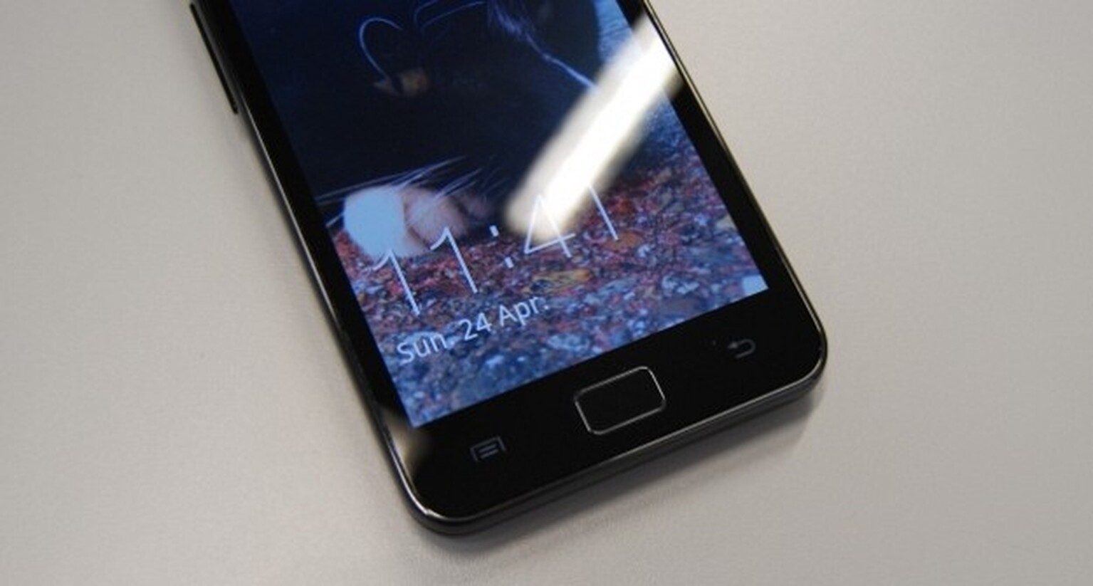 Official: Samsung Galaxy S2 (II) with NFC confirmed for UK, coming ‘later this year’