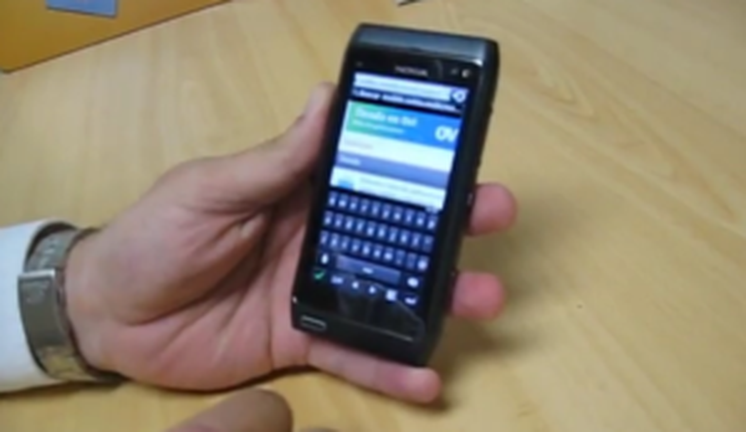 Nokia N8 shown running new Symbian Anna