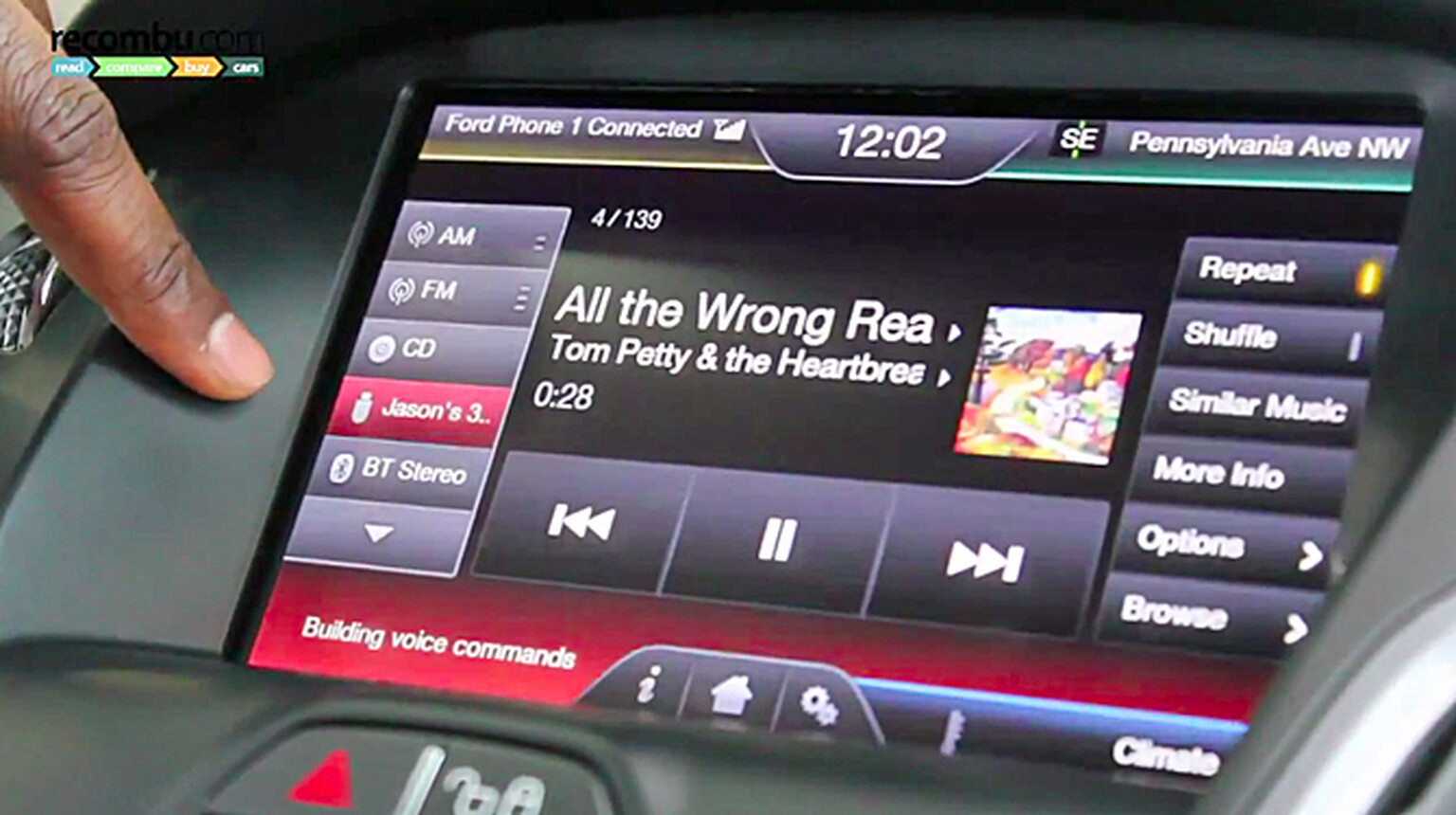 Video: Ford Sync voice control system is like Siri for your car