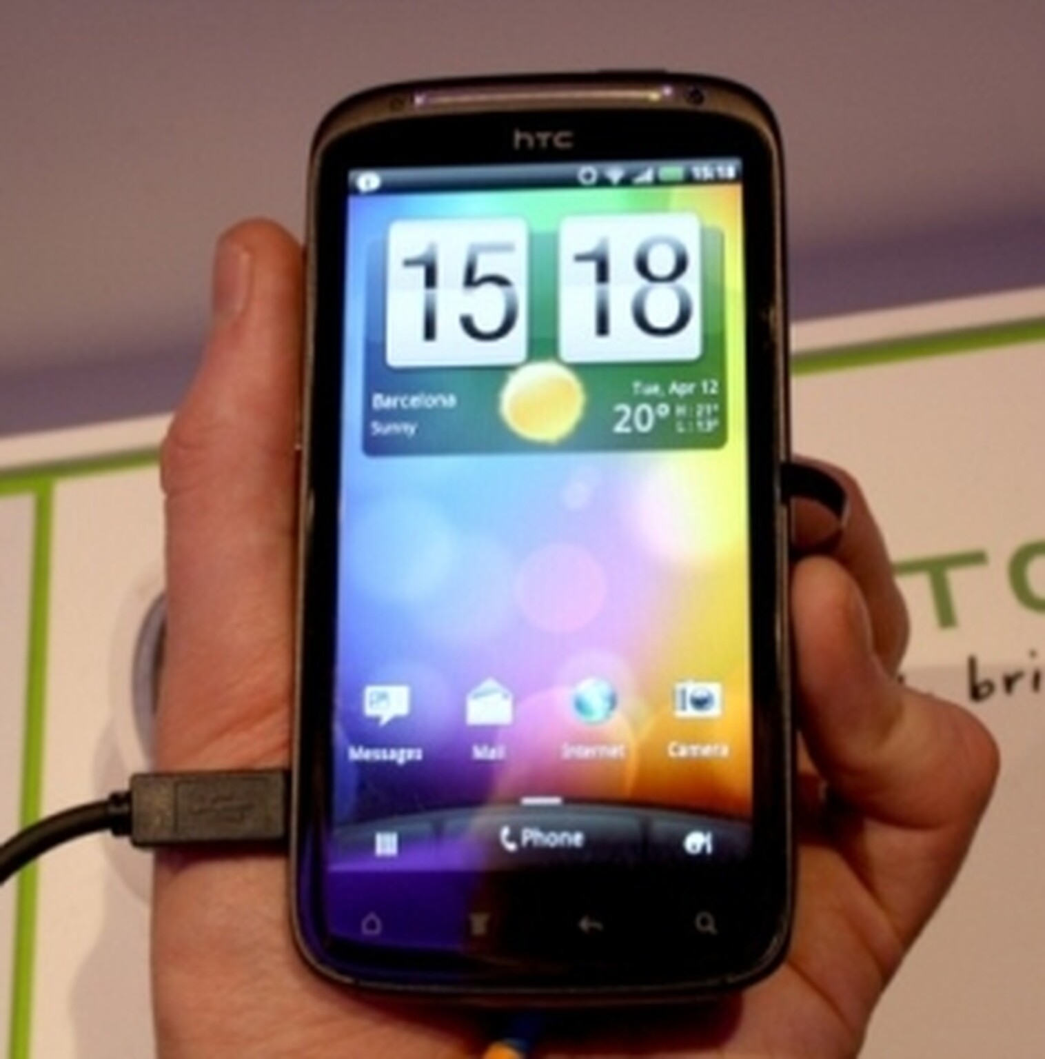 HTC Sense 3.0 features to come to existing HTC phones