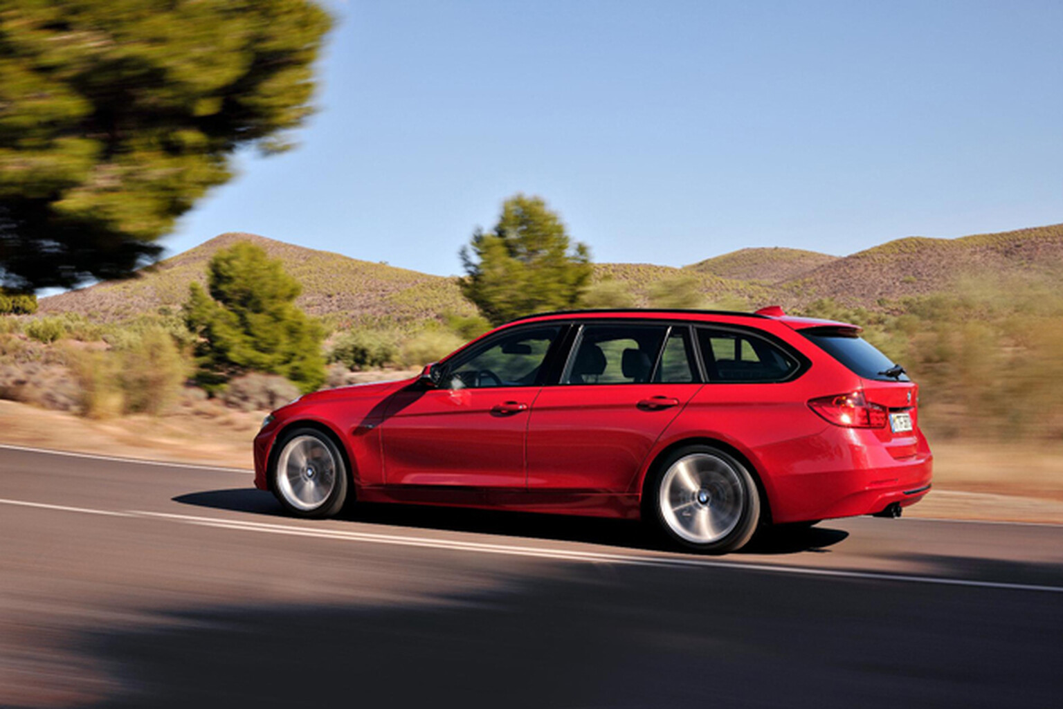 2012 BMW 3 Series Touring pictures reveal largest estate yet