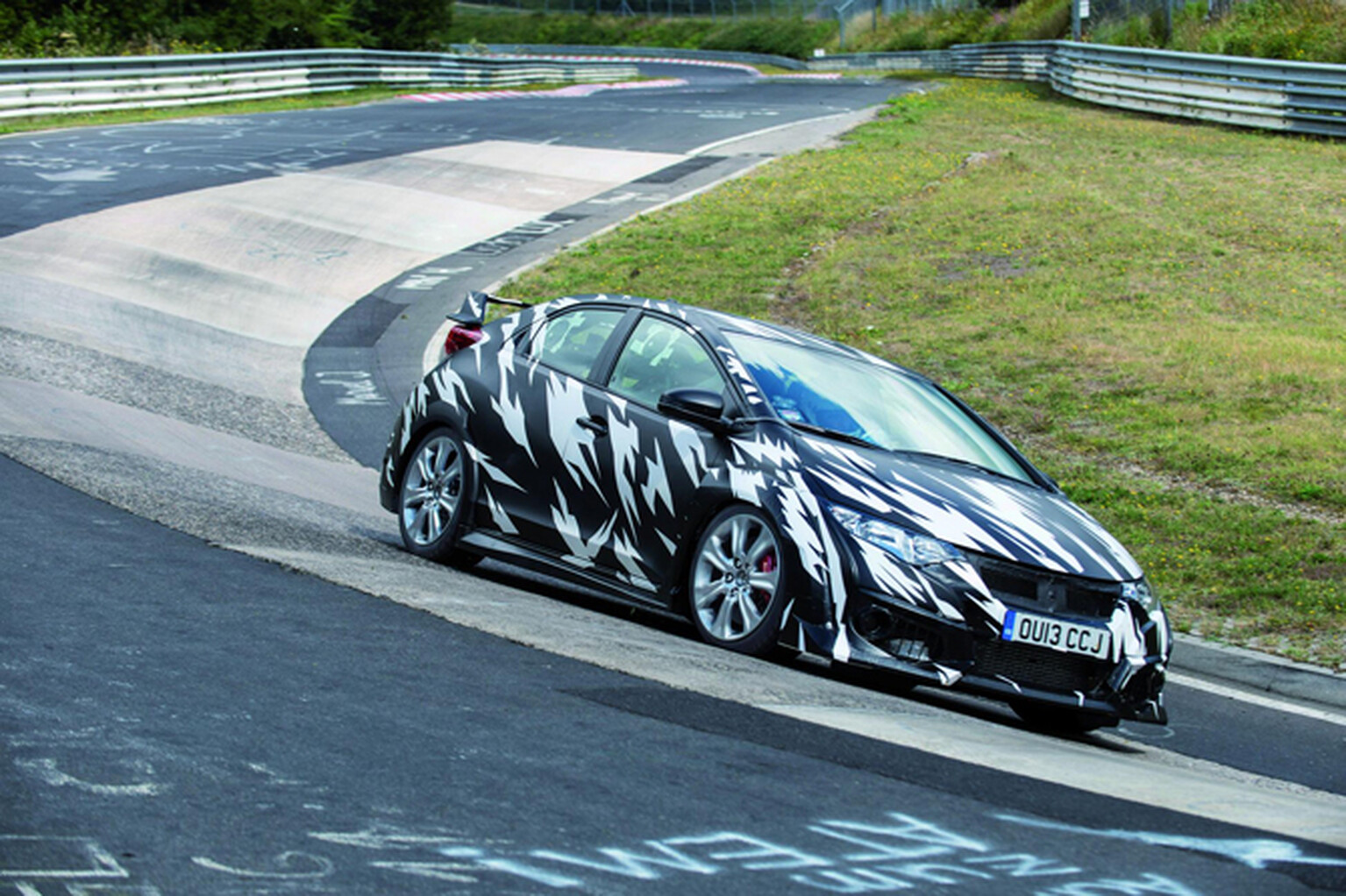 New Honda Civic Type R nudging Nurburgring lap record?