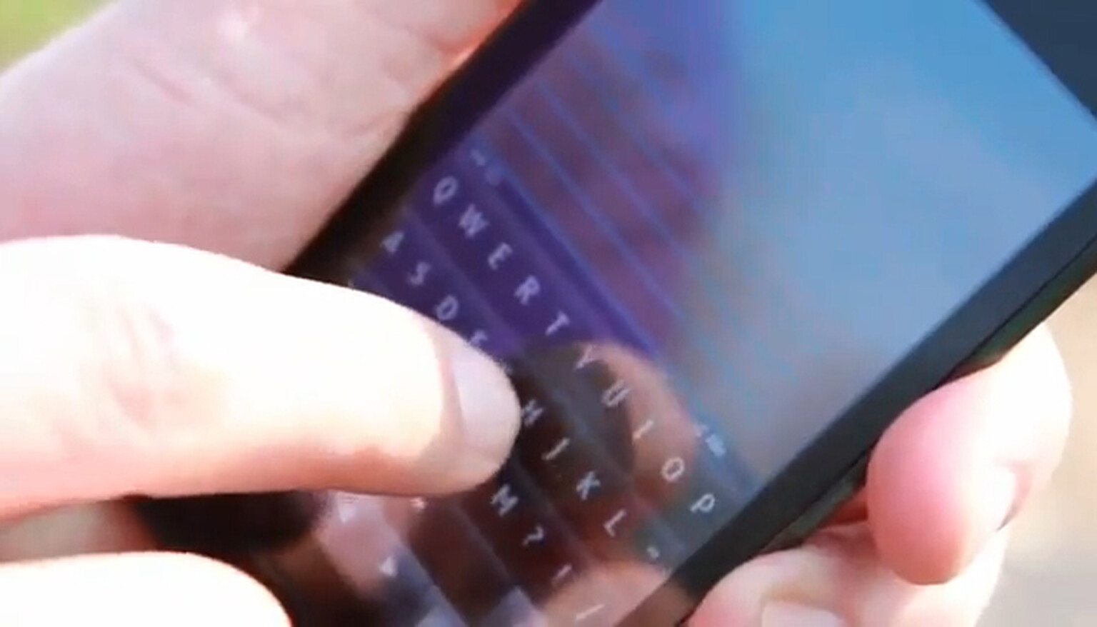 Nokia X7 outed in Three video: 8-megapixel camera, new Symbian browser, Qwerty keypad that works in portrait!
