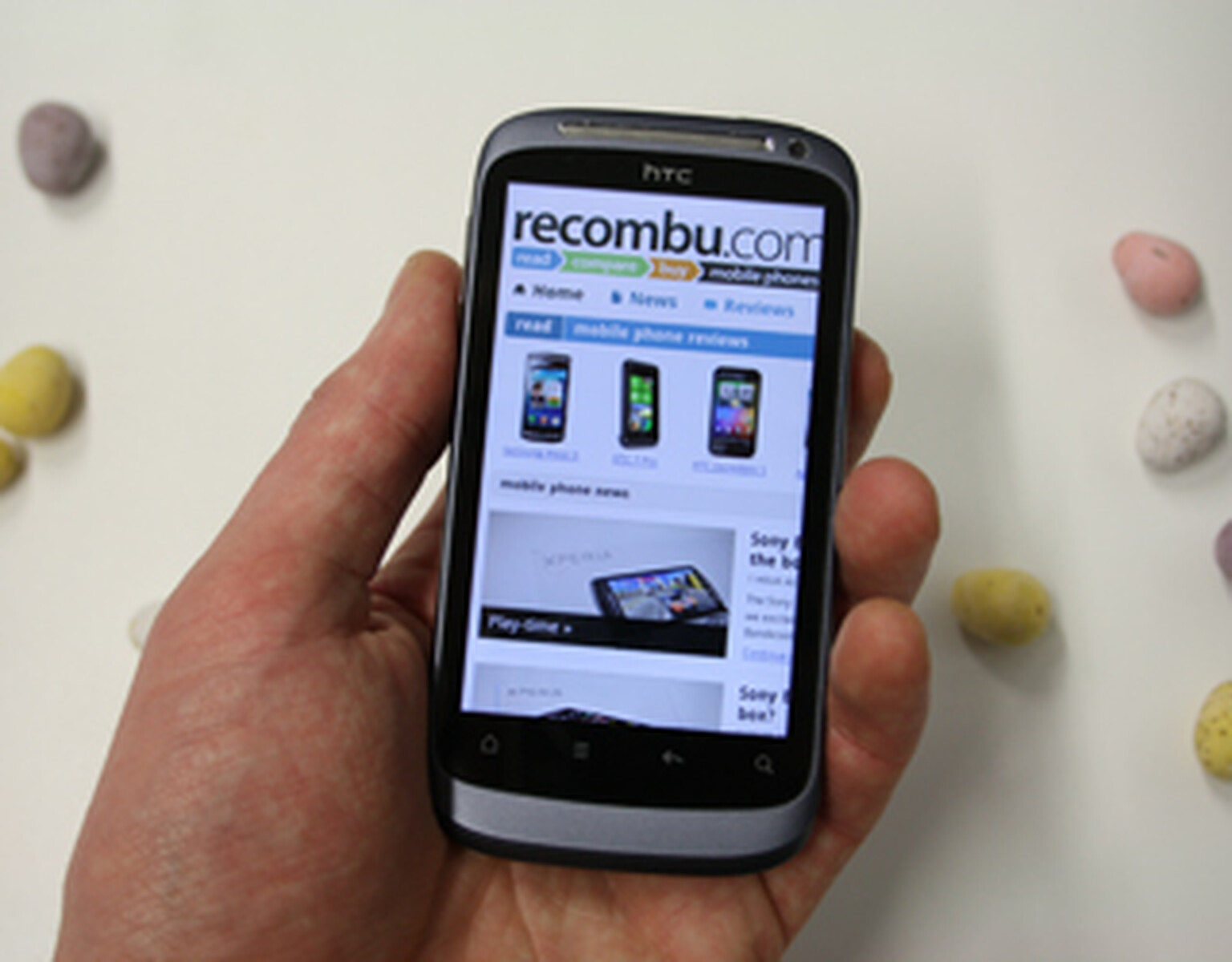 HTC Desire S now available on Three from £30 a month
