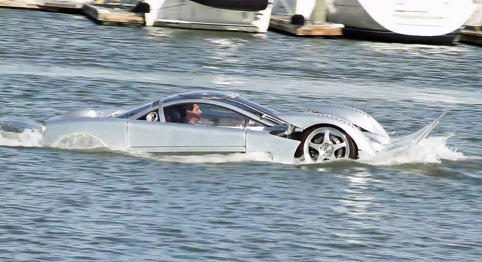 Project Sea Lion amphibious super car in video