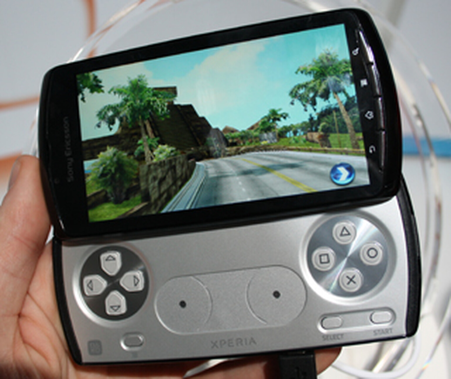 Sony Ericsson Xperia Play coming March 31st
