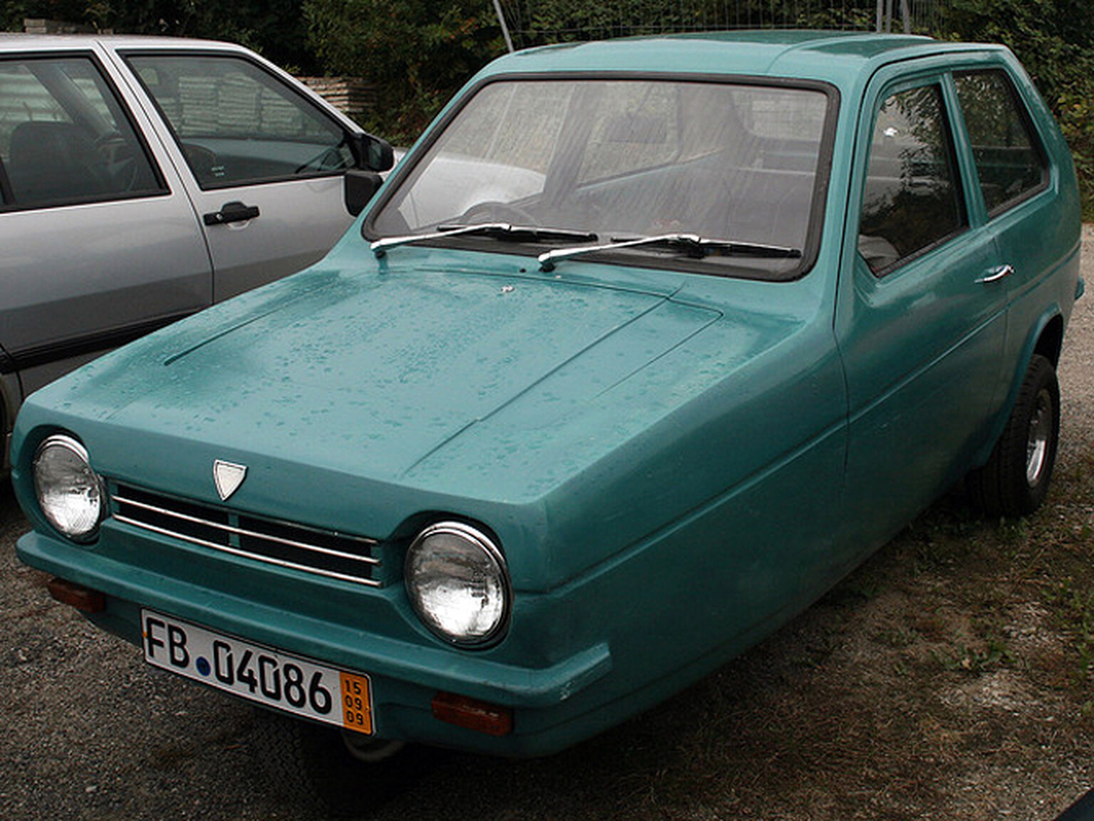 Reliant Robin voted worst British car ever