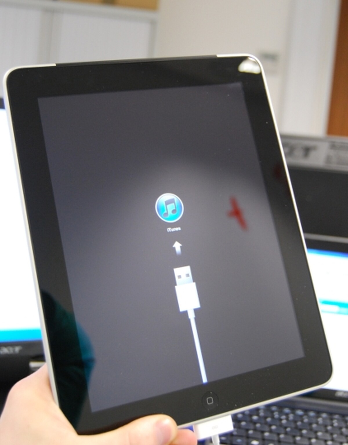 iOS 4.3: What do you get? We update our iPads and iPhones.