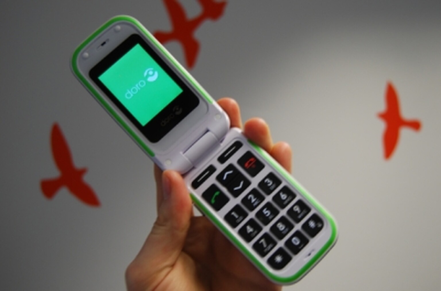 Tesco goes for the ‘Grey Groat’, targets older customers with Doro Phone Easy 409s