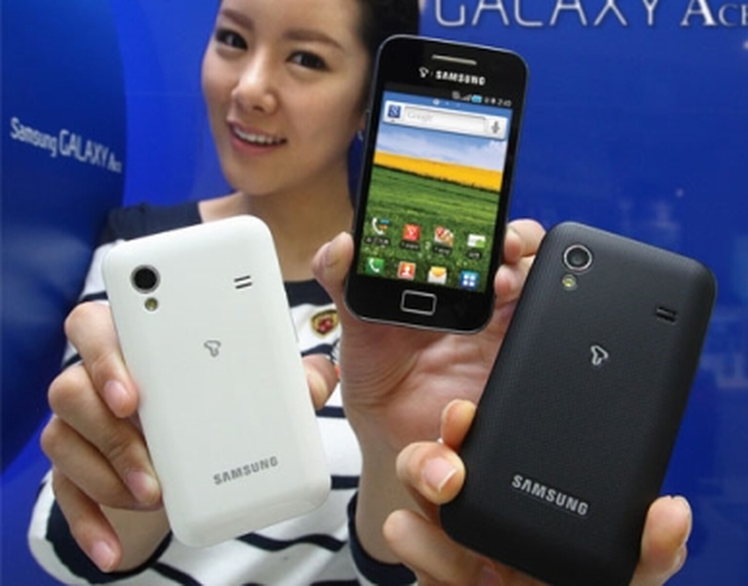 Samsung Galaxy Ace to come in white?