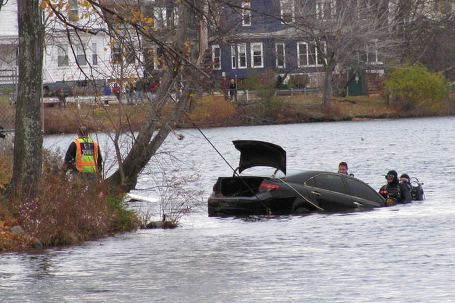 Old lady fishes ninth car from her pond in 20 years