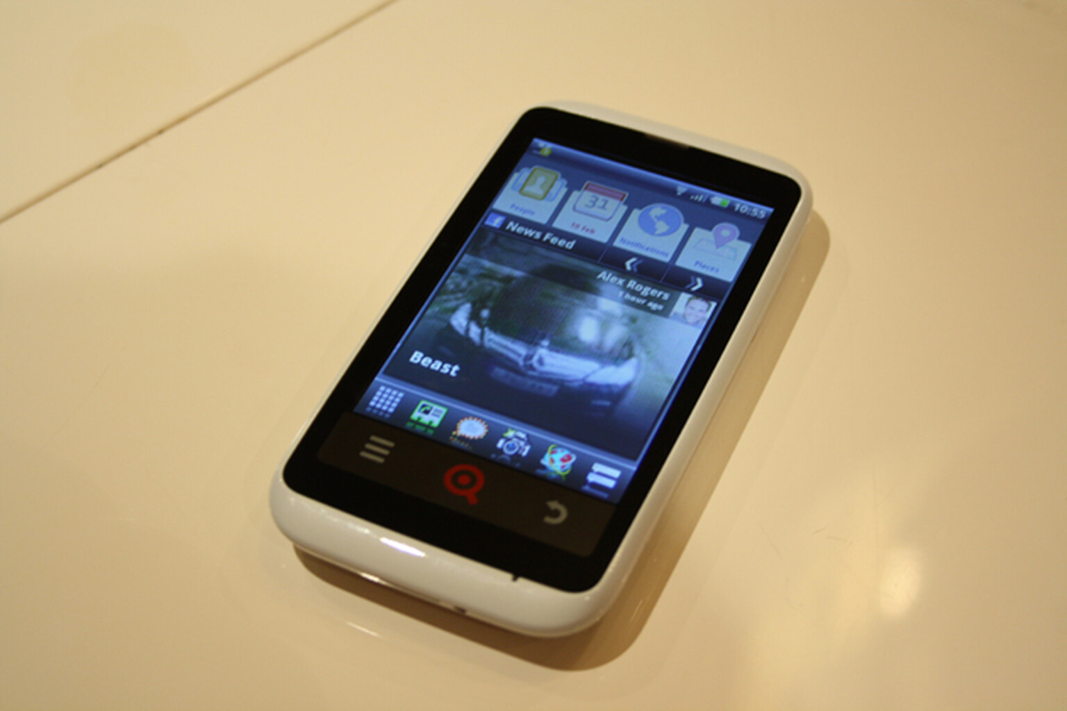 INQ Cloud Touch: Hands-on with the Facebook phone