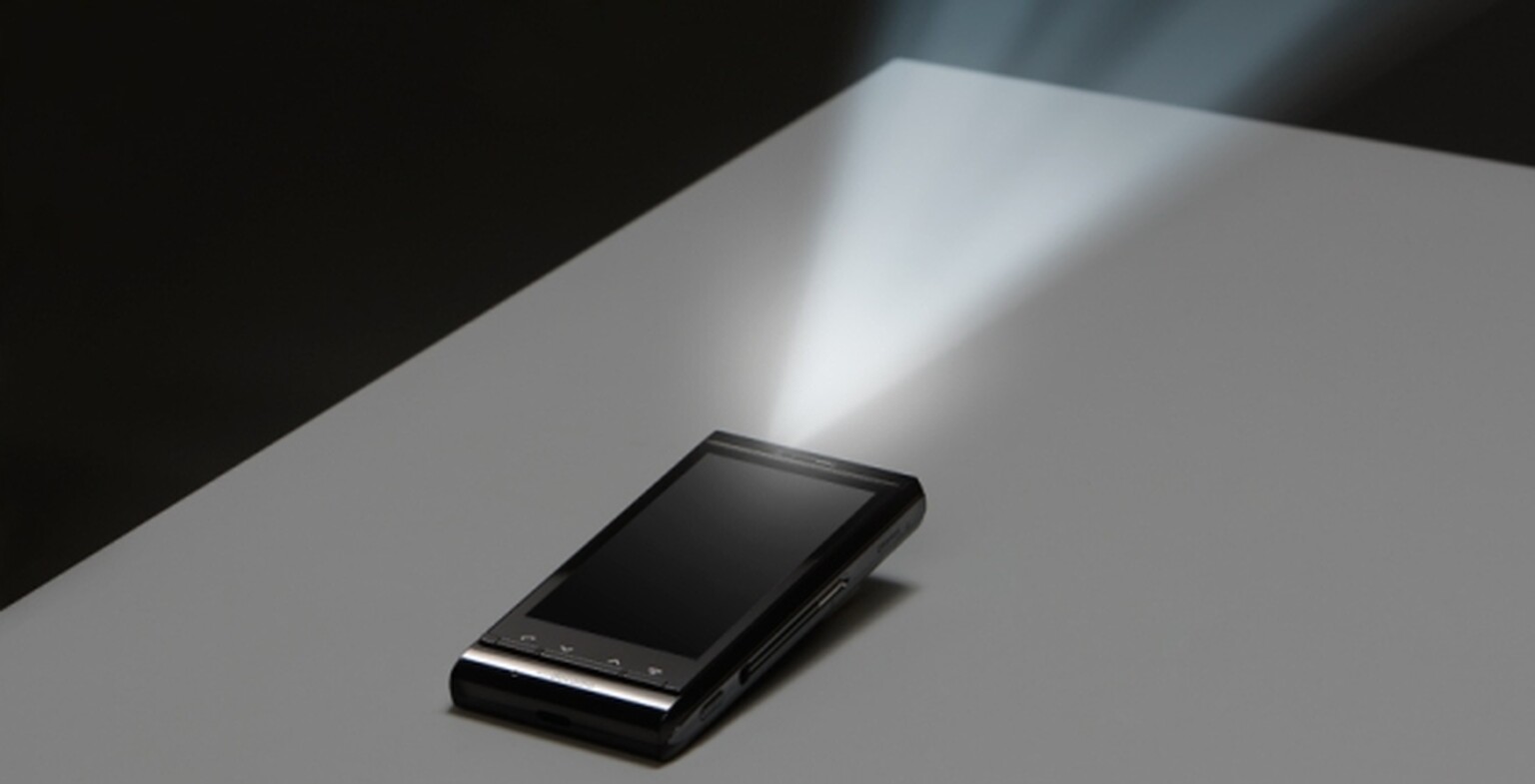 Phone with built-in projector launches in Japan