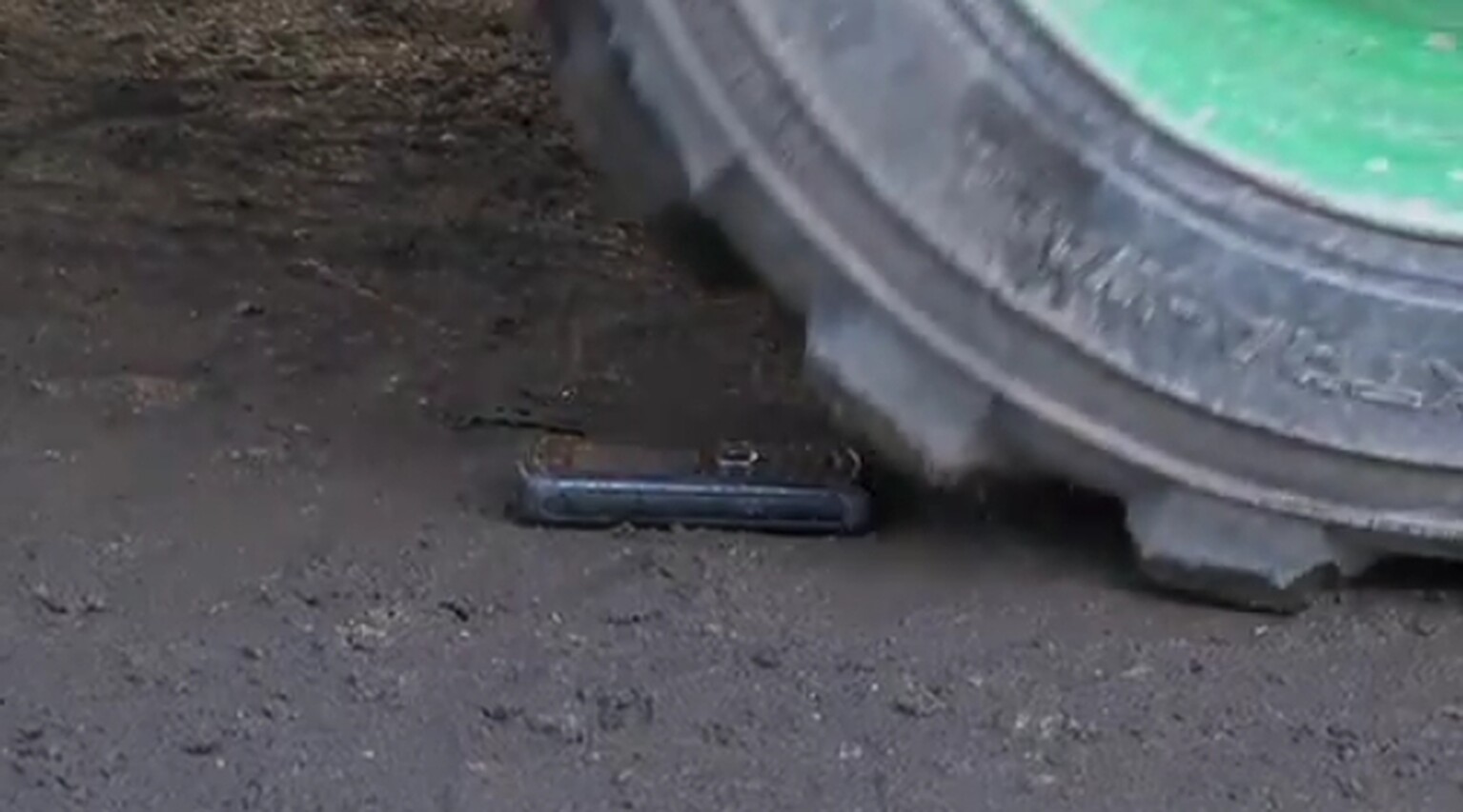 Video: Samsung Solid Immerse, attacked, ran over...immersed