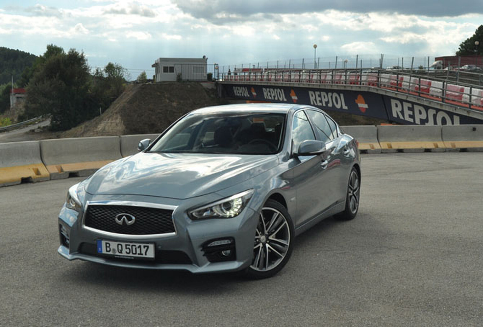 Infiniti Q50 Review
