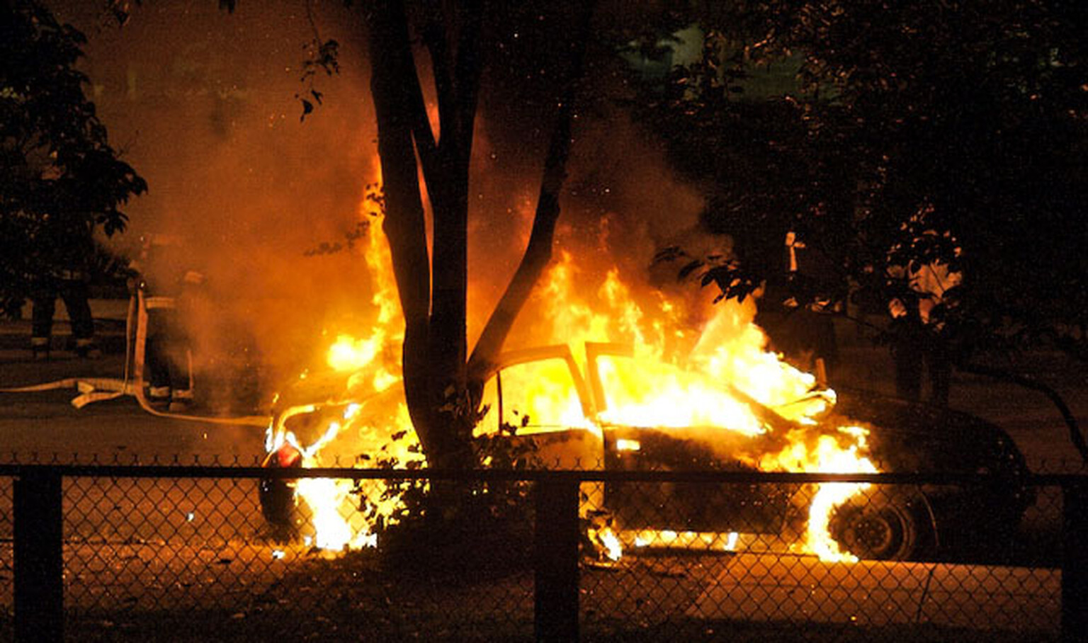 Ex politician arrested for blowing up cars with home-made bombs