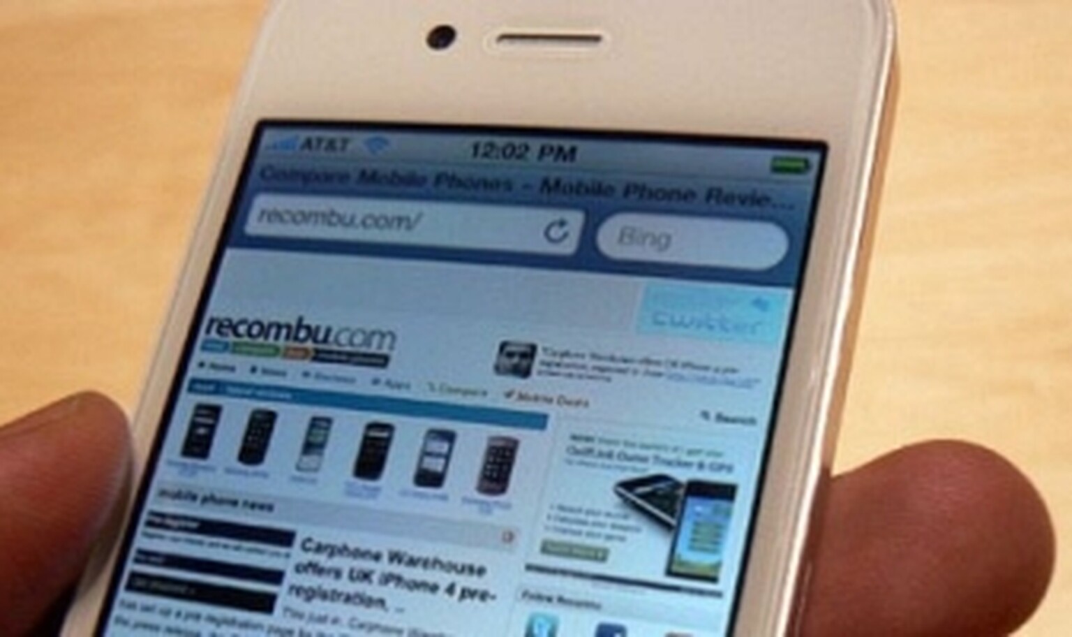 White iPhone 4 arriving on the 27th of February?