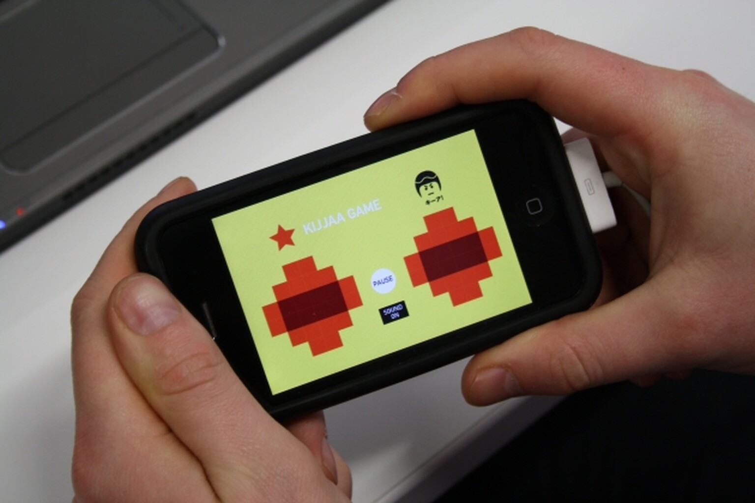Kijjaa: a 3D shooter on a bigger screen