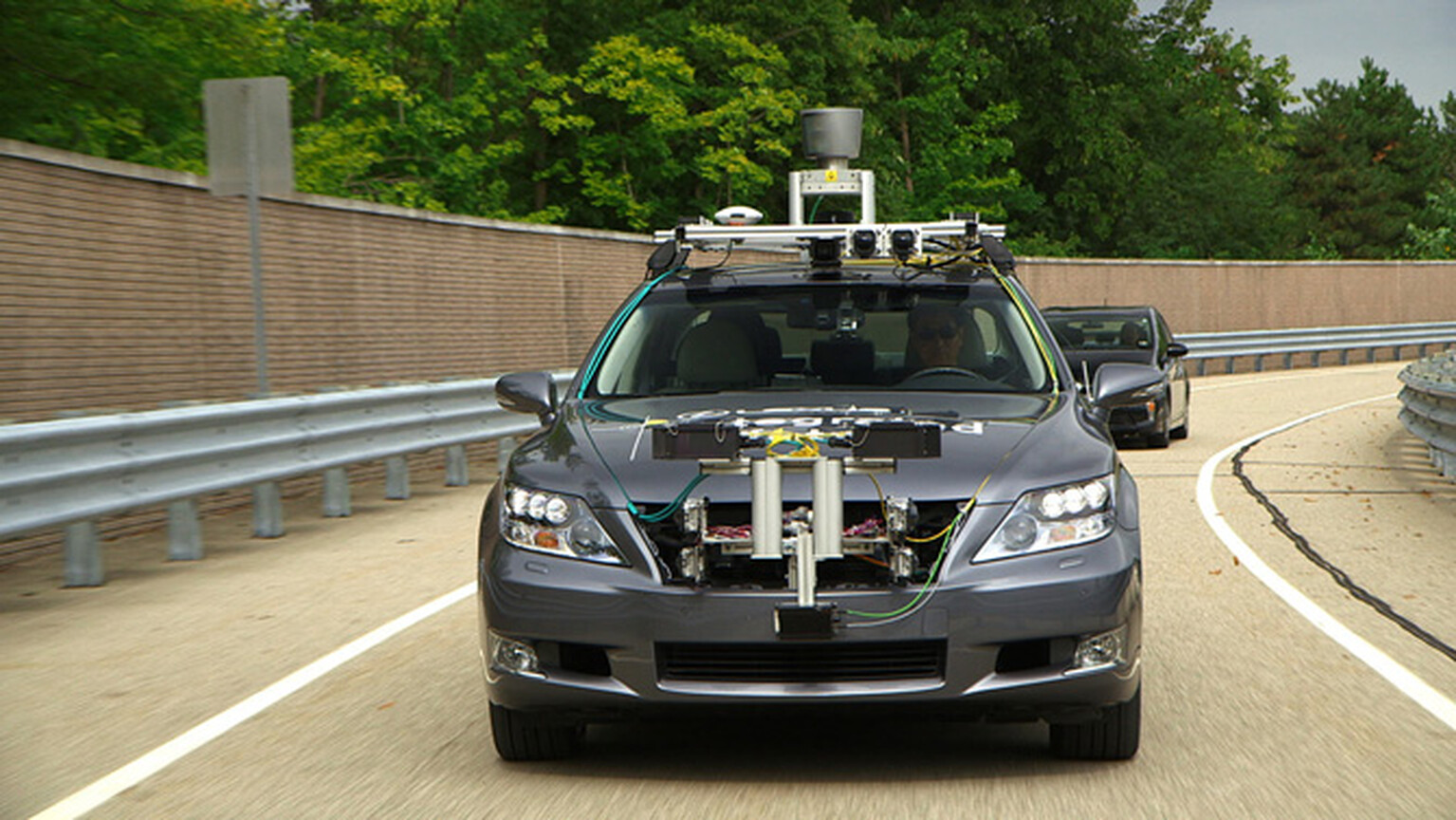 Toyota's pedestrian avoidance system steers away from jaywalkers