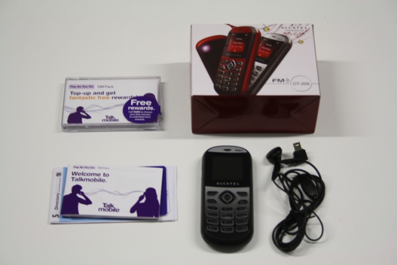 Alcatel OT-209: What's in the box?