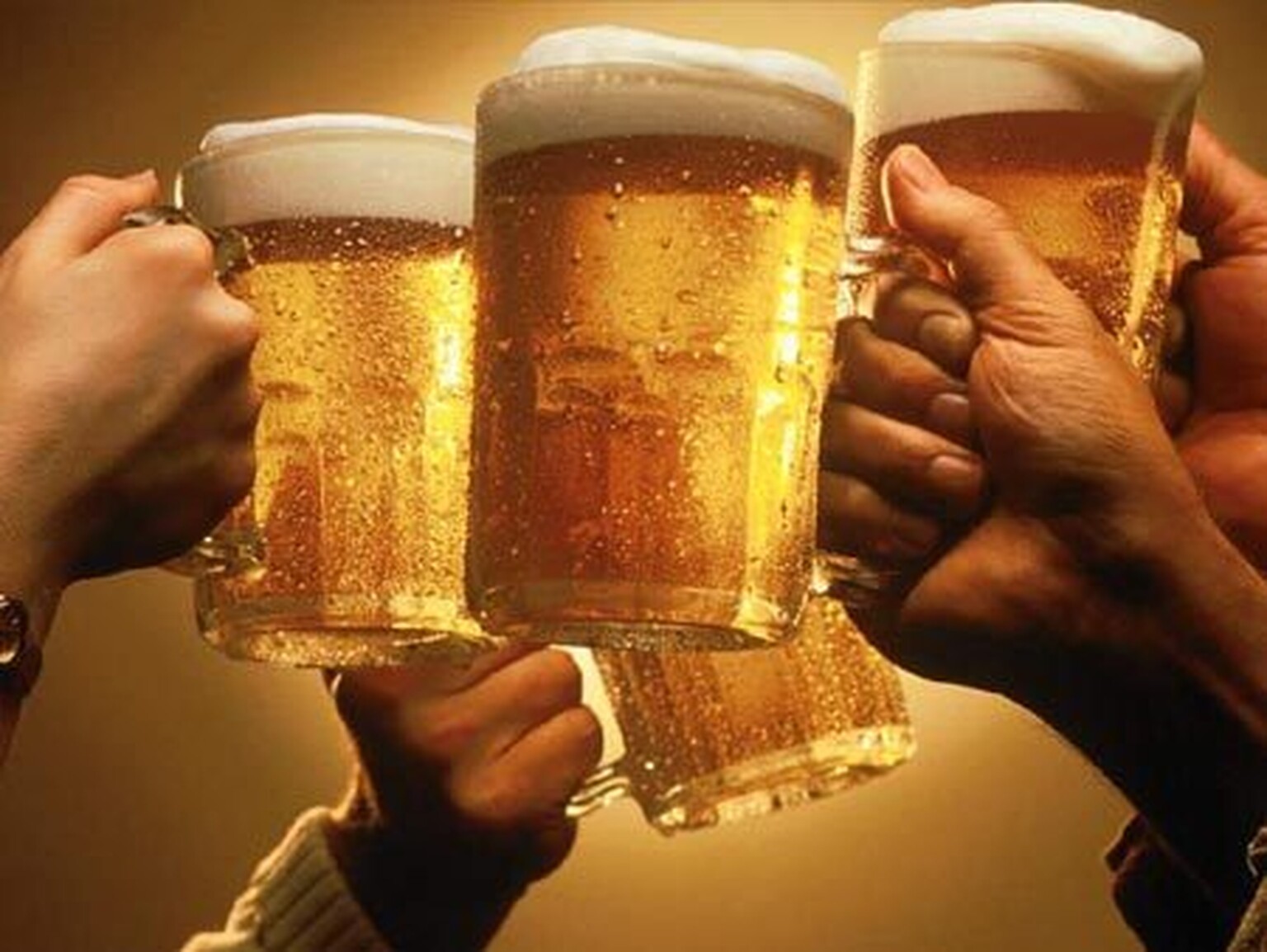 Social Interlock app saves you from your drunk mobile status updates
