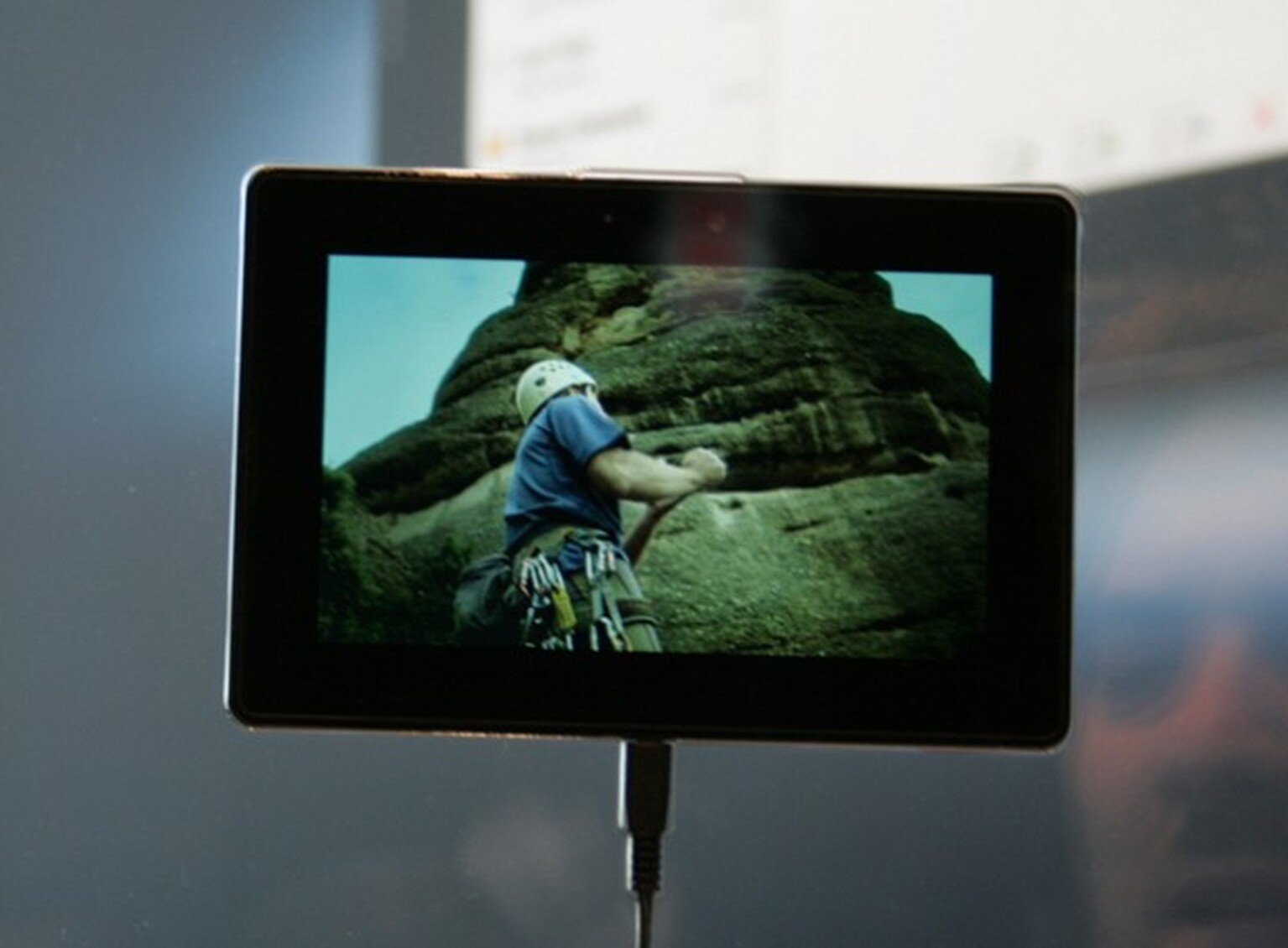 BlackBerry takes on the iPad with Playbook pricing set to be under $500 (£310)